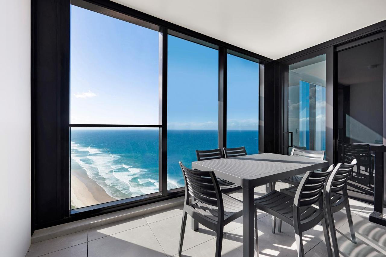 Sea View Beachfront Apartment In Surfers Gold Coast Kültér fotó