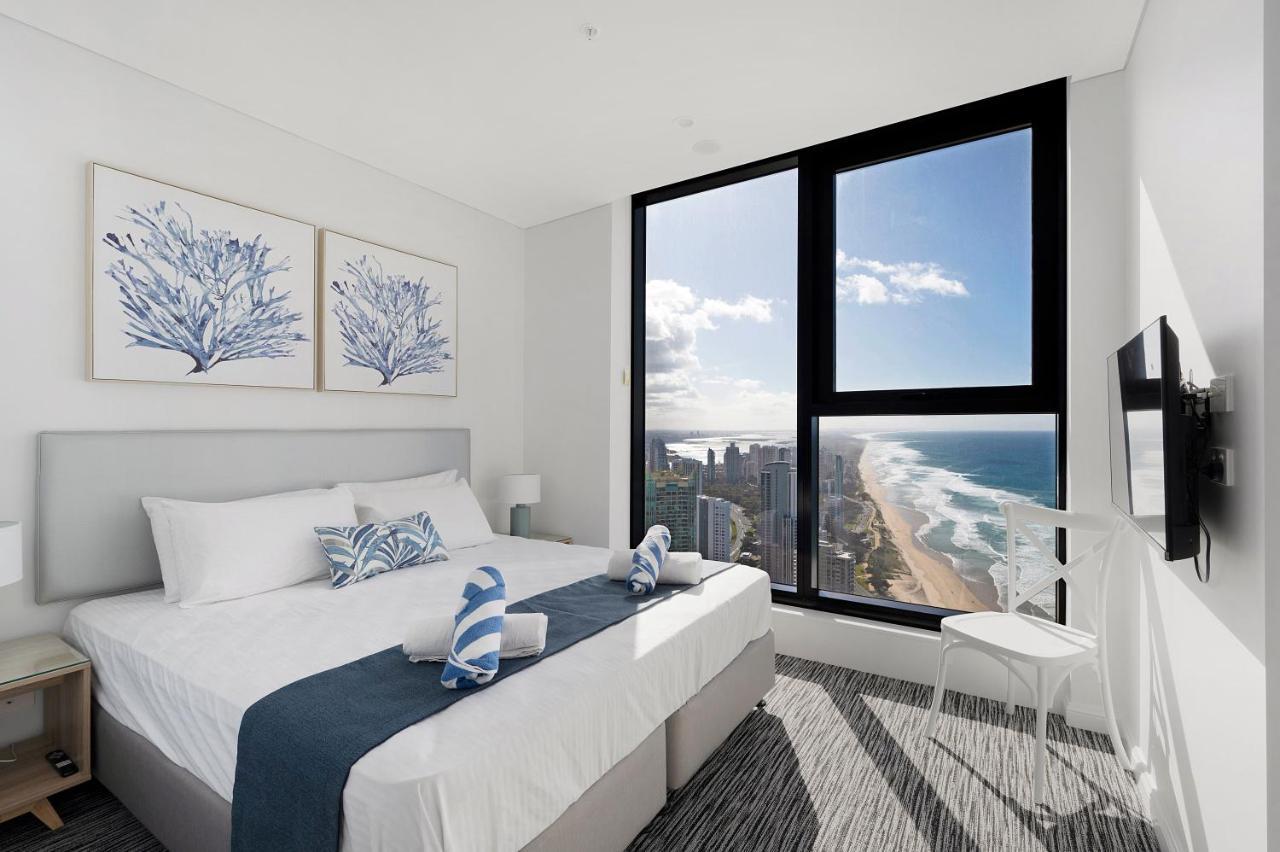Sea View Beachfront Apartment In Surfers Gold Coast Kültér fotó