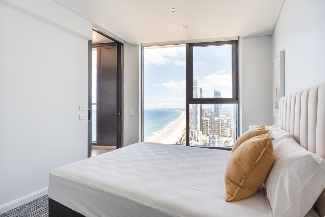 Sea View Beachfront Apartment In Surfers Gold Coast Kültér fotó
